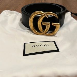 Authentic Gucci Black Leather GG Wide Belt : Size 100